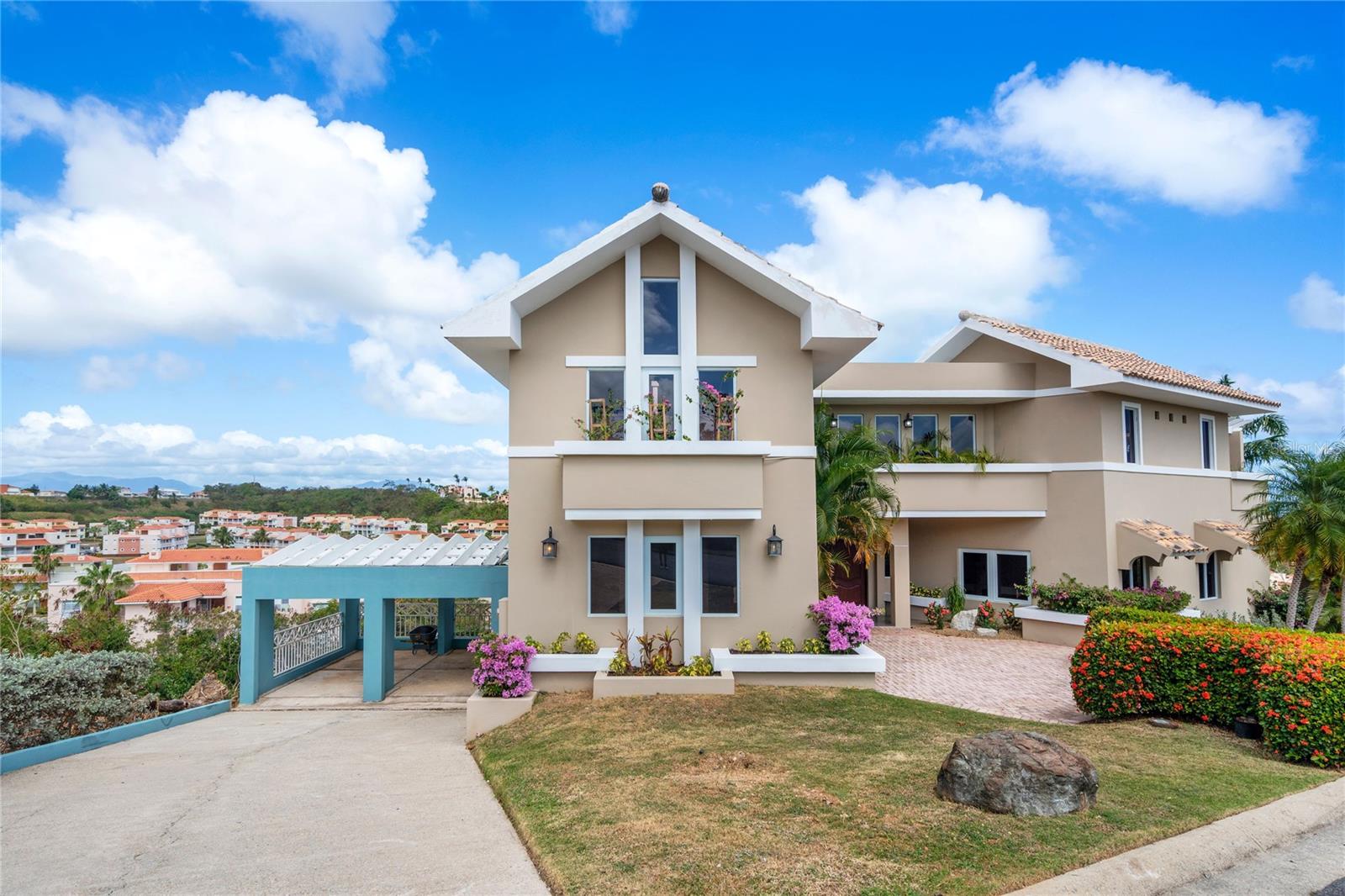 HUMACAO, Puerto Rico 00791, 4 Bedrooms Bedrooms, ,4 BathroomsBathrooms,Residential,For Sale,PR9099151