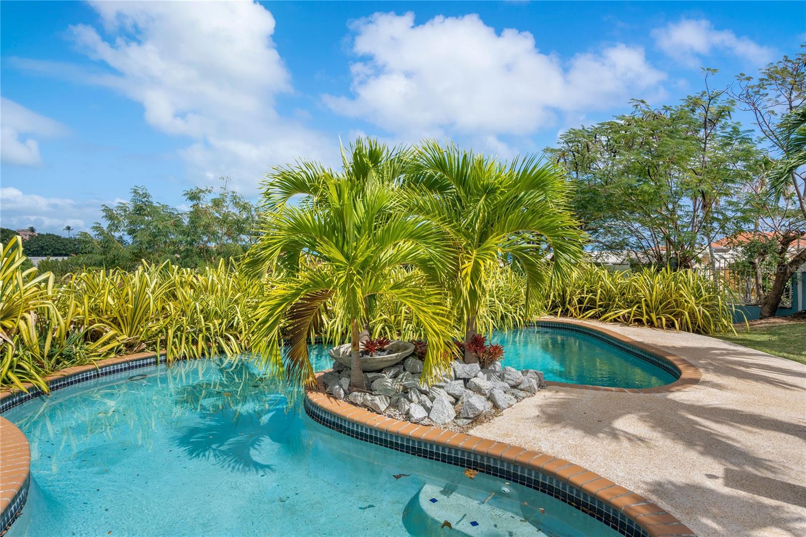 HUMACAO, Puerto Rico 00791, 4 Bedrooms Bedrooms, ,4 BathroomsBathrooms,Residential,For Sale,PR9099151