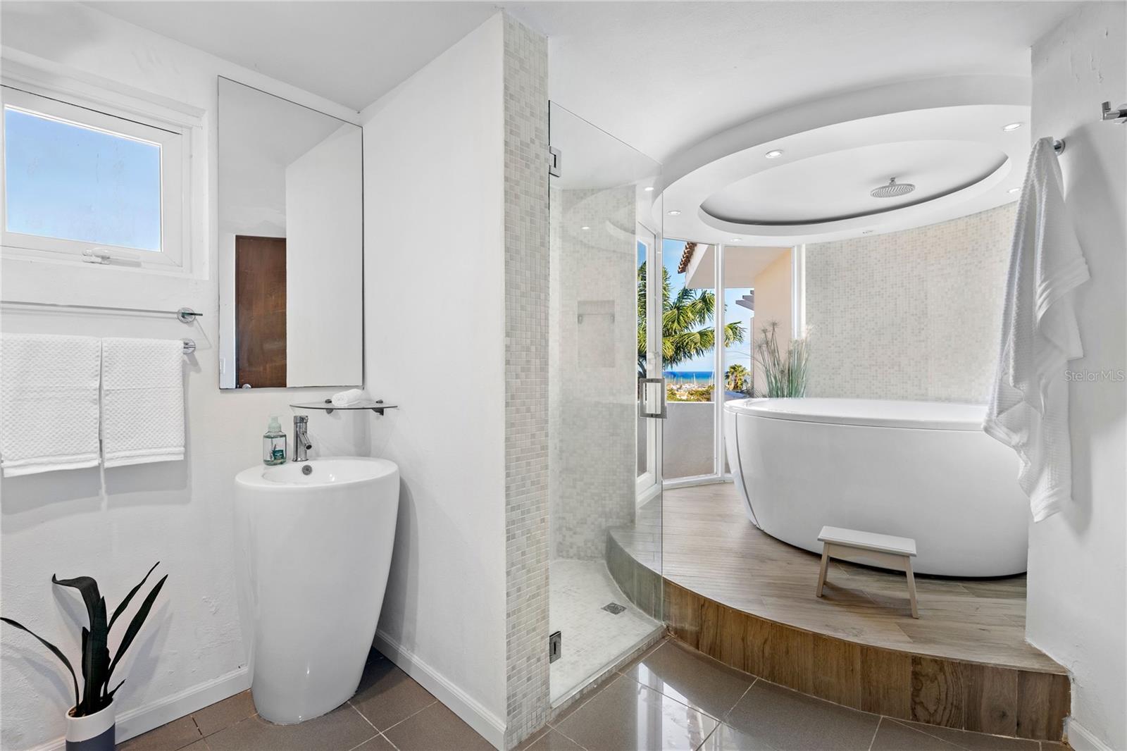HUMACAO, Puerto Rico 00791, 4 Bedrooms Bedrooms, ,4 BathroomsBathrooms,Residential,For Sale,PR9099151