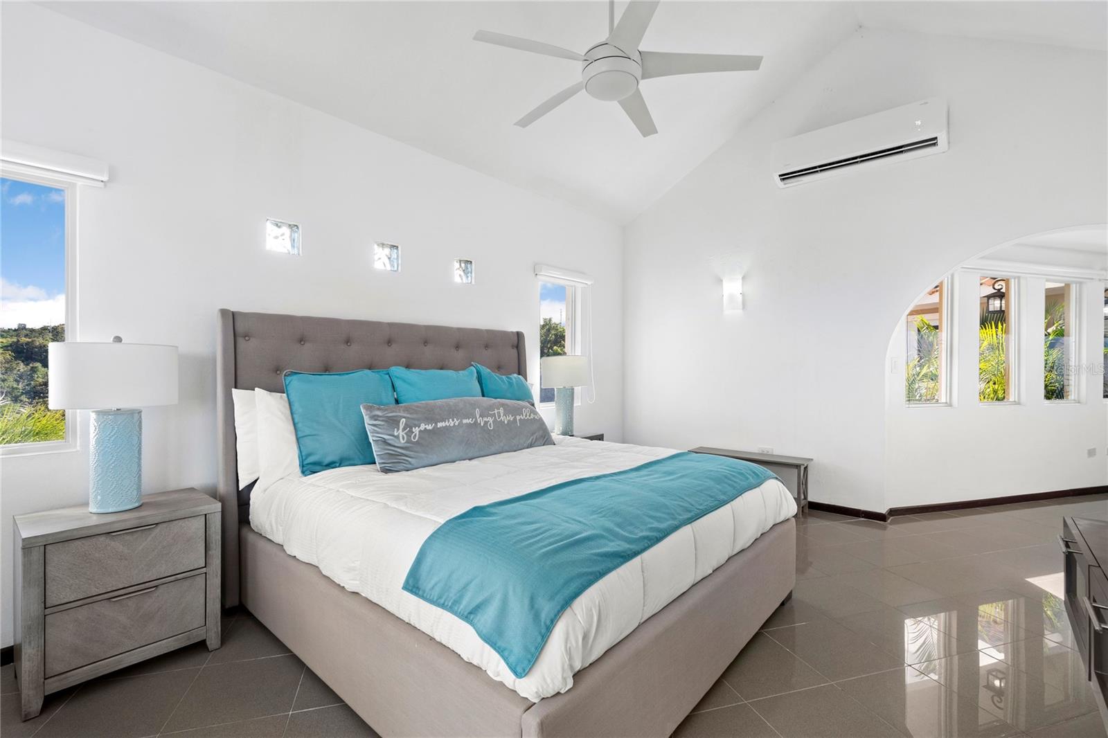 HUMACAO, Puerto Rico 00791, 4 Bedrooms Bedrooms, ,4 BathroomsBathrooms,Residential,For Sale,PR9099151