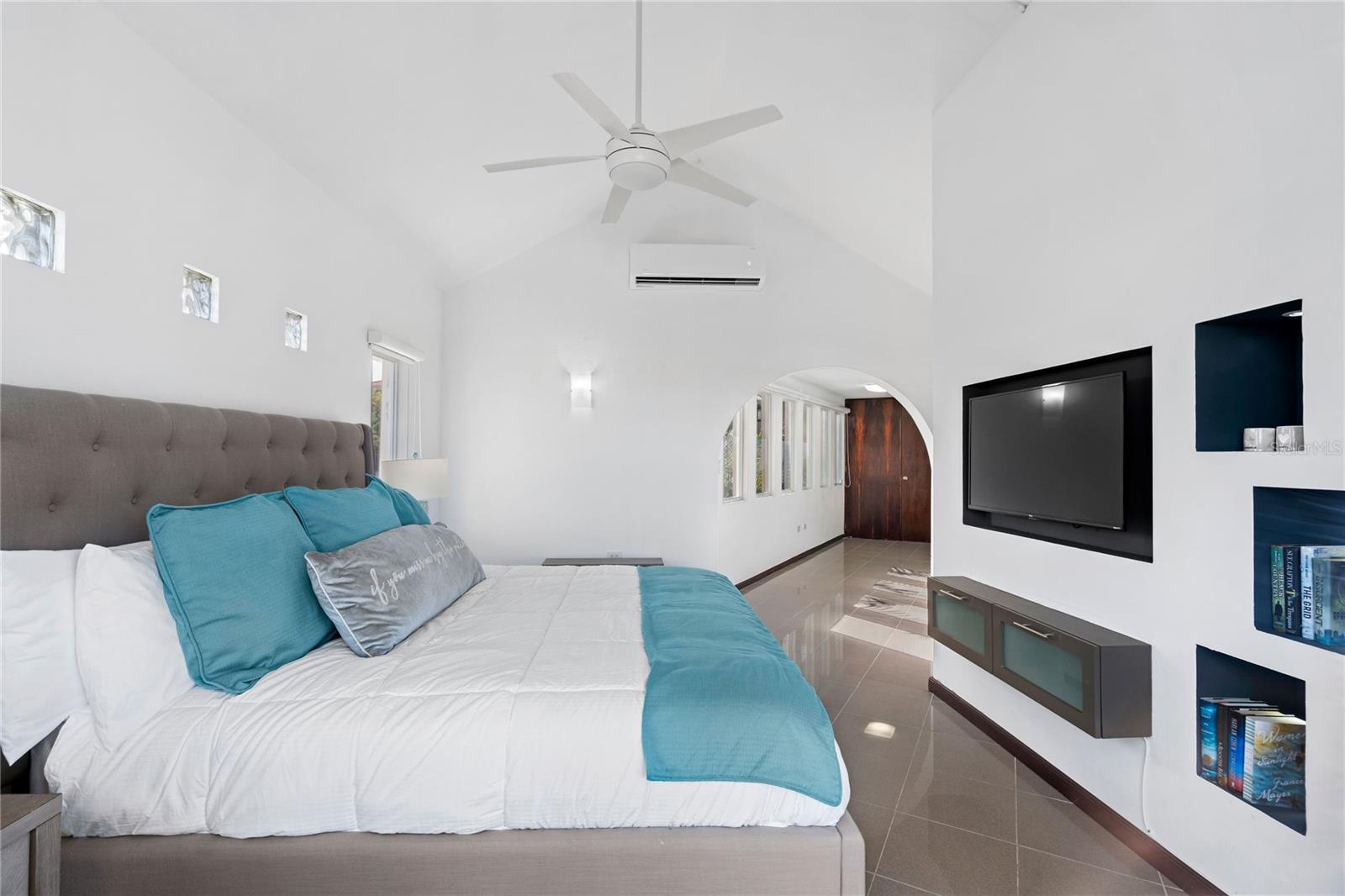 HUMACAO, Puerto Rico 00791, 4 Bedrooms Bedrooms, ,4 BathroomsBathrooms,Residential,For Sale,PR9099151