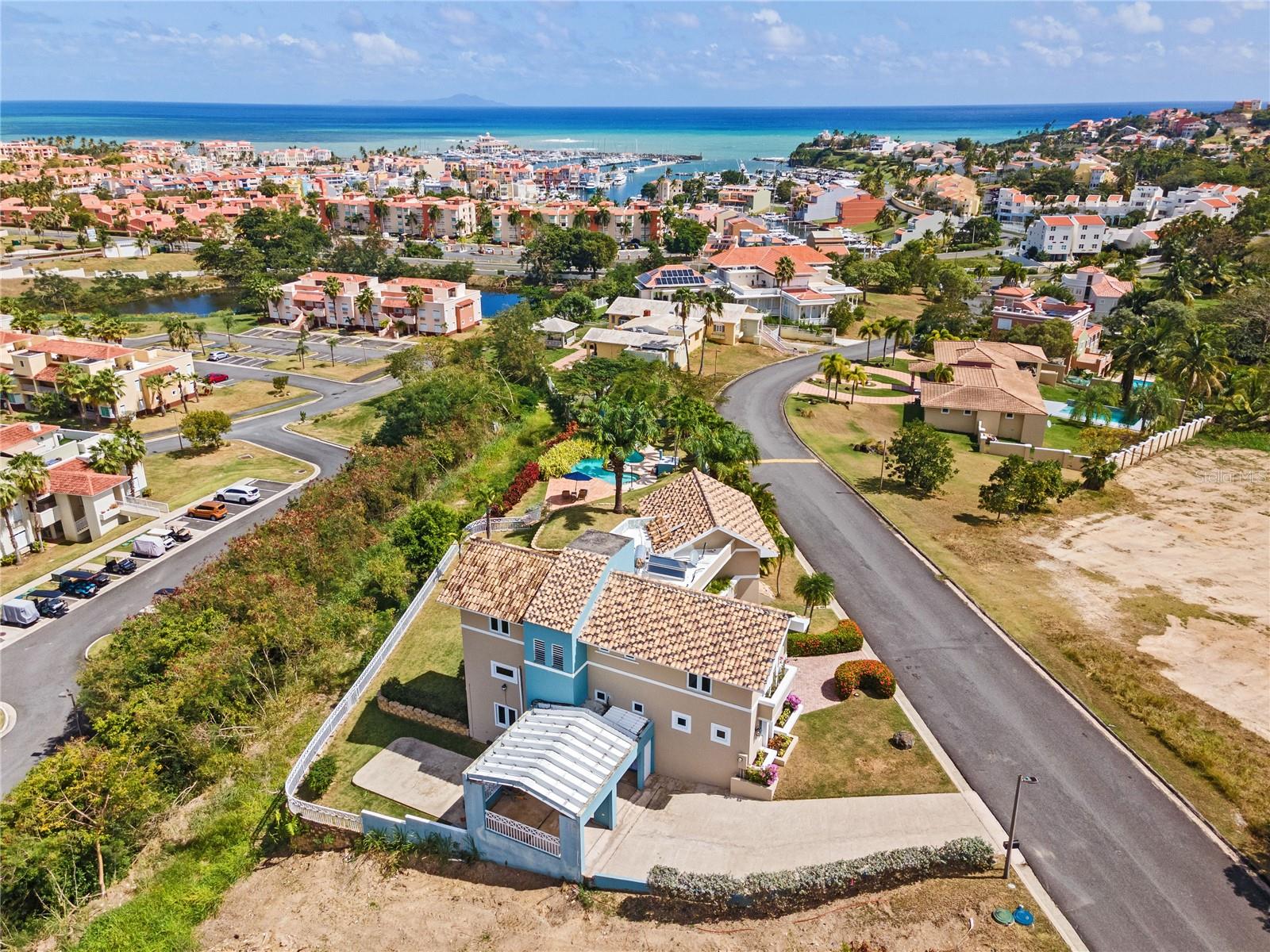 HUMACAO, Puerto Rico 00791, 4 Bedrooms Bedrooms, ,4 BathroomsBathrooms,Residential,For Sale,PR9099151