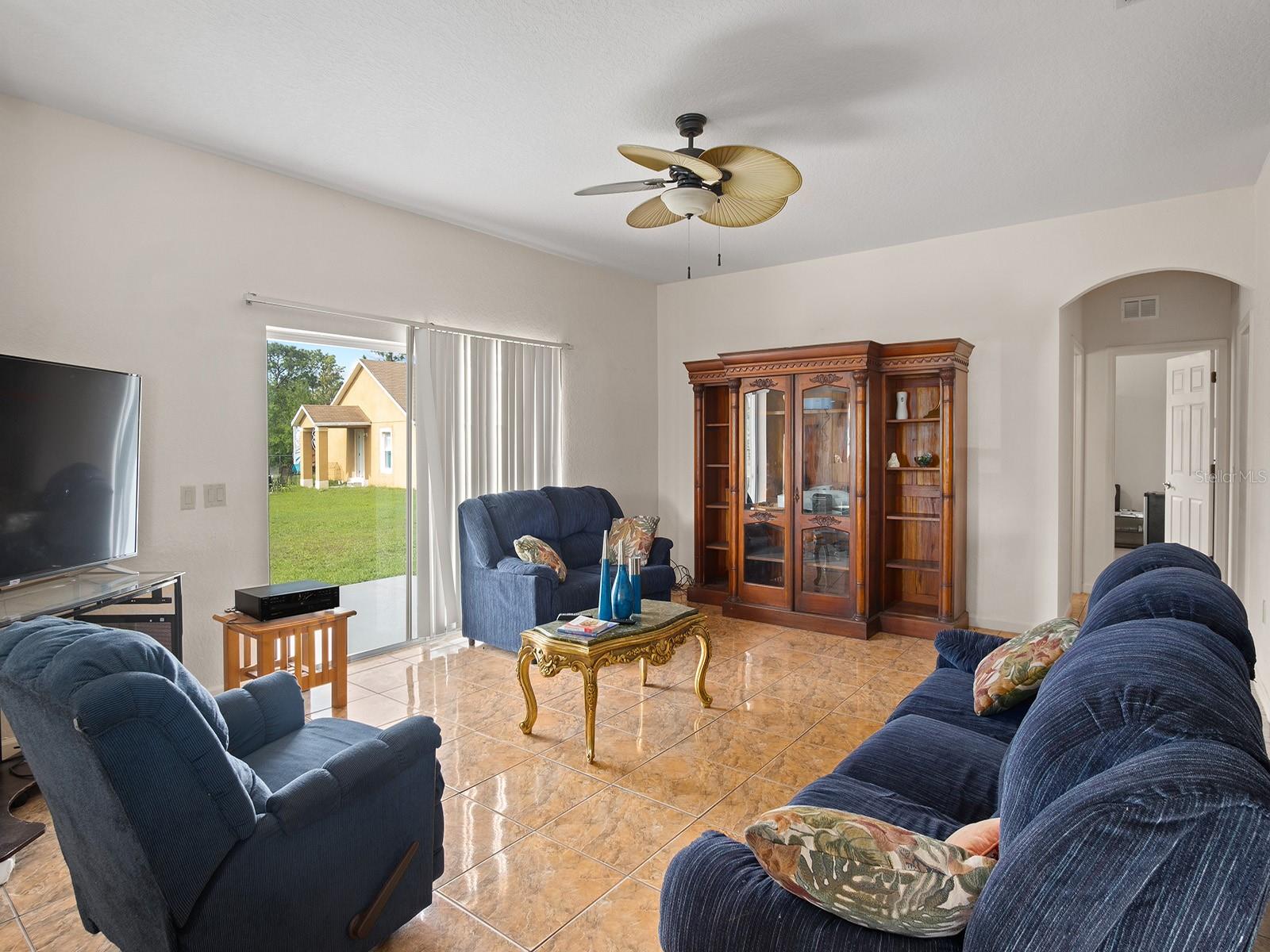 ORLANDO, Florida 32833, 5 Bedrooms Bedrooms, ,4 BathroomsBathrooms,Residential,For Sale,SABAL,G5068001