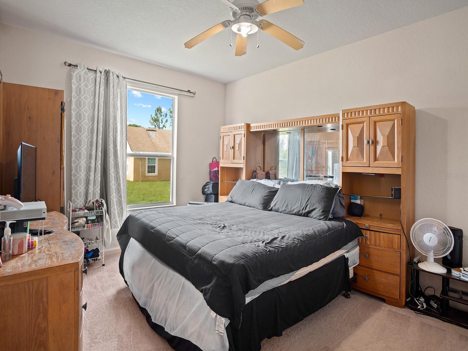 ORLANDO, Florida 32833, 5 Bedrooms Bedrooms, ,4 BathroomsBathrooms,Residential,For Sale,SABAL,G5068001